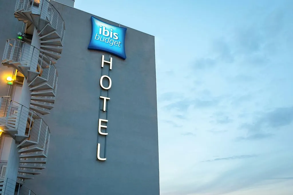 Hotel Ibis Budget Frejus St Raphael Centre Et Plage