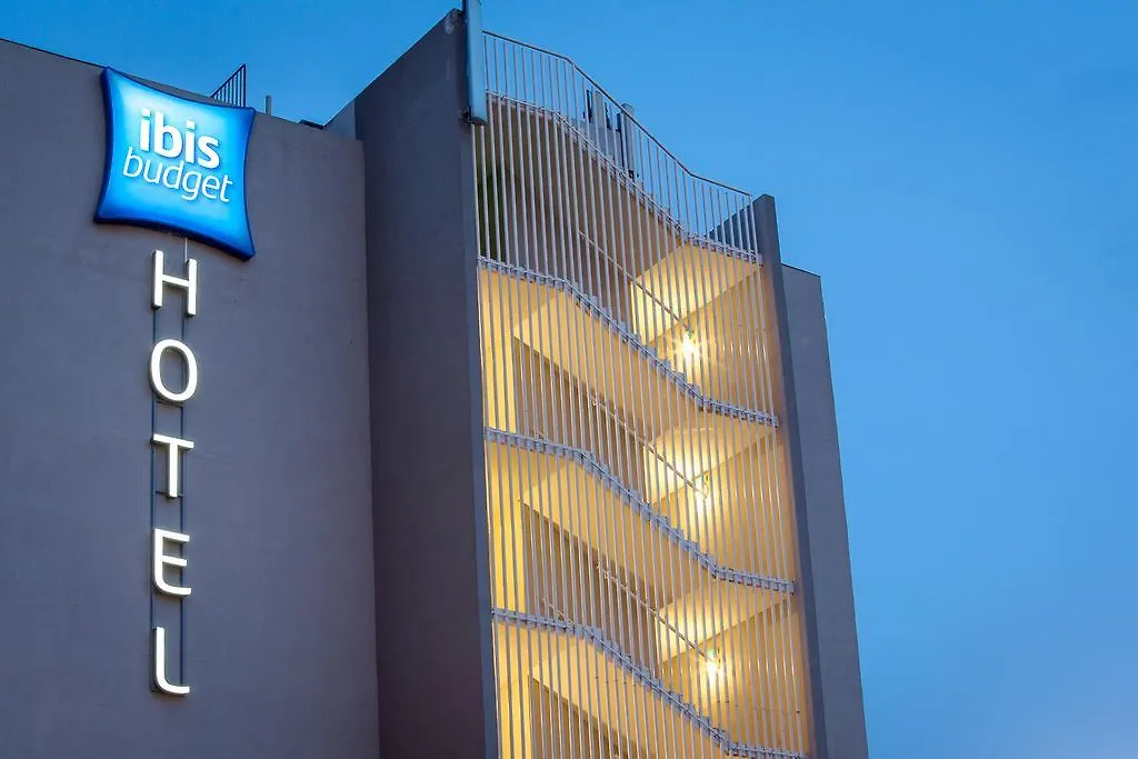 Ibis Budget Frejus St Raphael Centre Tassigny Hotel