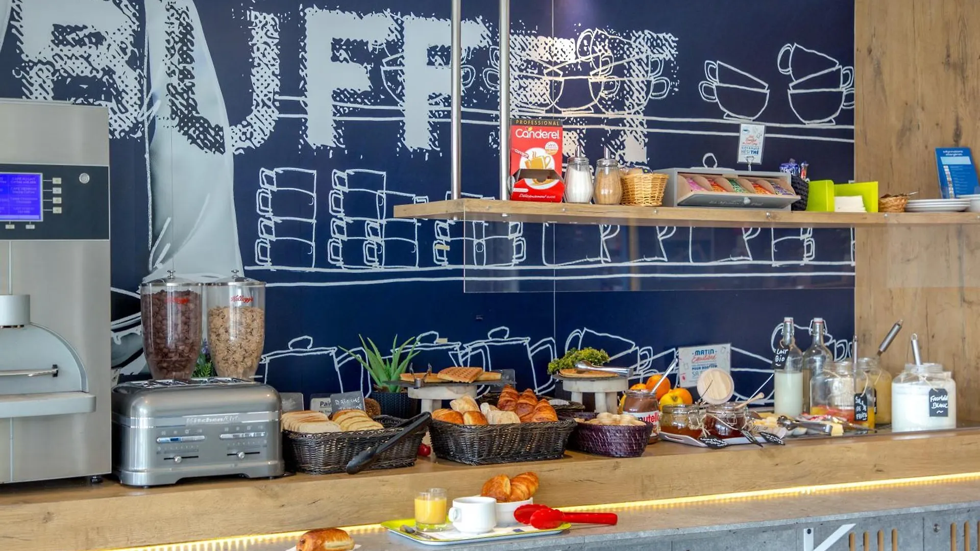 Ibis Budget Frejus St Raphael Centre Et Plage מלון